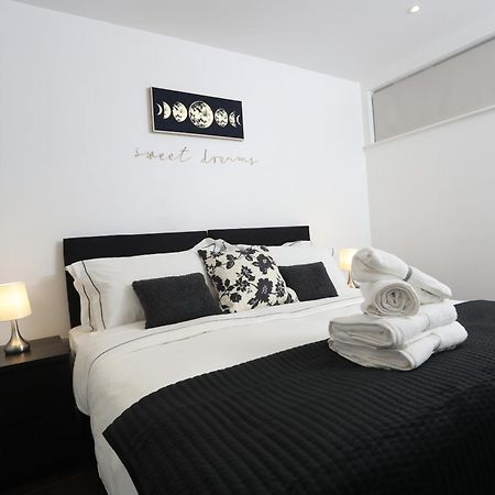 Luxury Apartments In Central Watford Watford  Extérieur photo